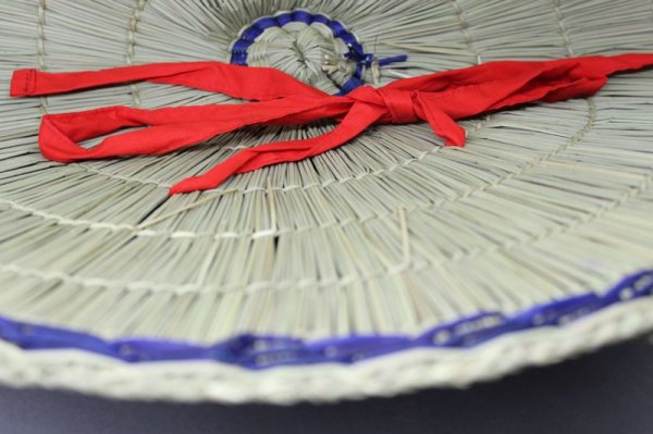 画像5: 編み笠（おけさ笠）　ひも赤 (5)