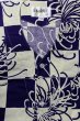 画像2: 大人用鯉口シャツ（市松に大菊）クリーム地に濃紺 (2)